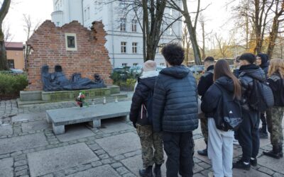 Żywe lekcje historii – rajdy piesze