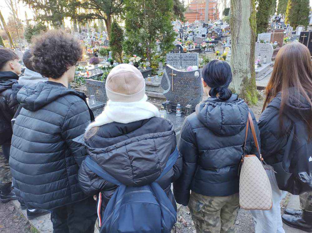 53 Żywe lekcje historii - rajdy piesze